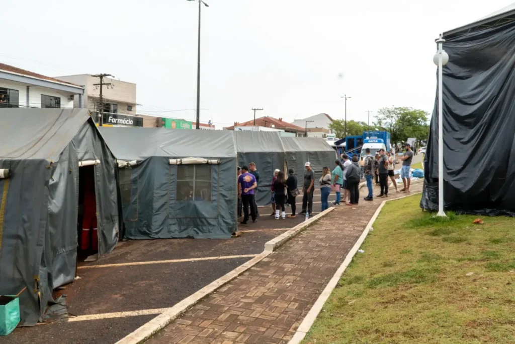 Famílias de Rio Bonito do Iguaçu começam a receber auxílio de R$ 1 mil nesta quinta rio bonito mil reais
