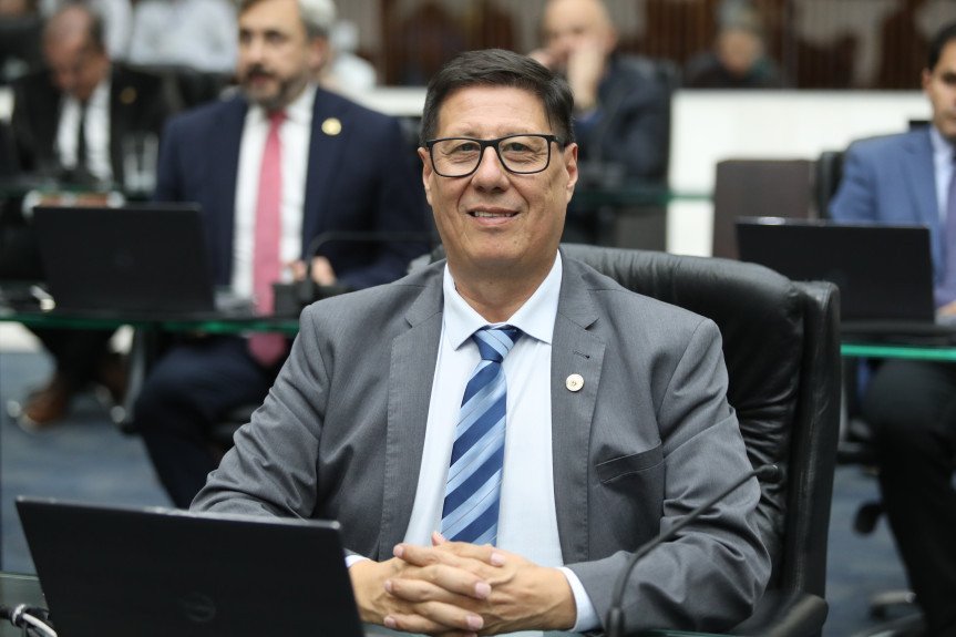 Litro propõe liberação de caminhões de 9 eixos no Sudoeste adão litro