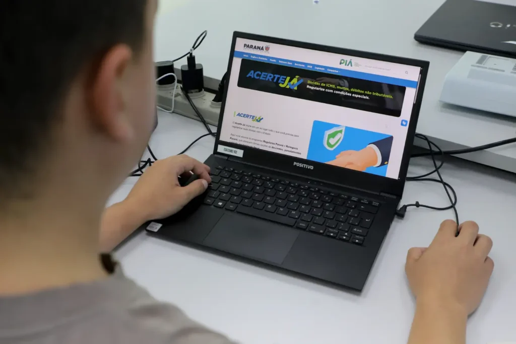 Paraná lança portal para quitar dívidas com até 95% de desconto acerte já