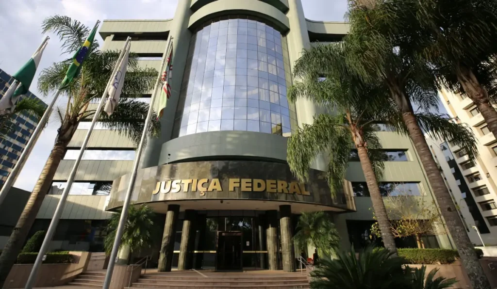 justiça federal curitiba