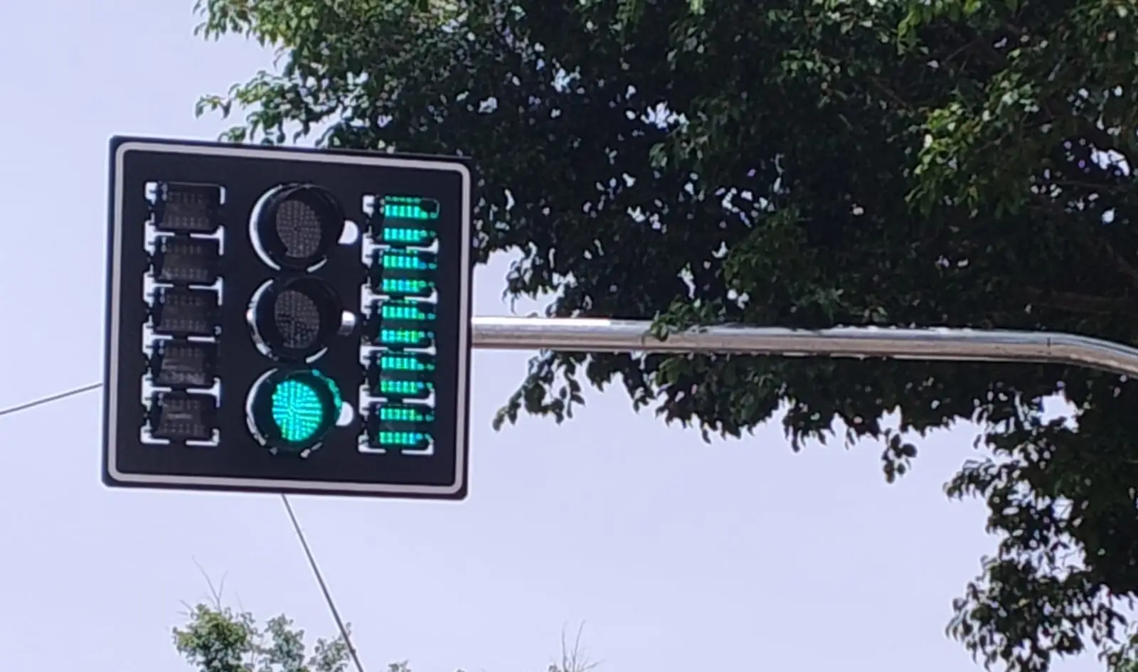 Últimas Notícias semáforo dois vizinhos