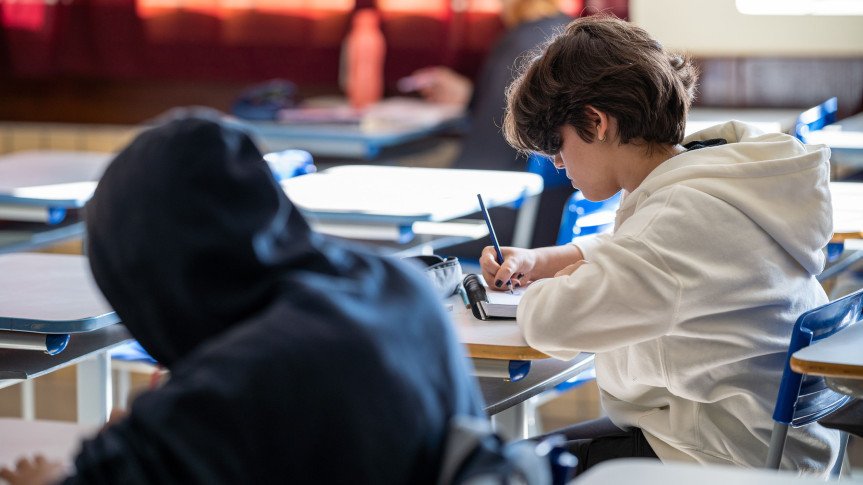 alunos escola estadual