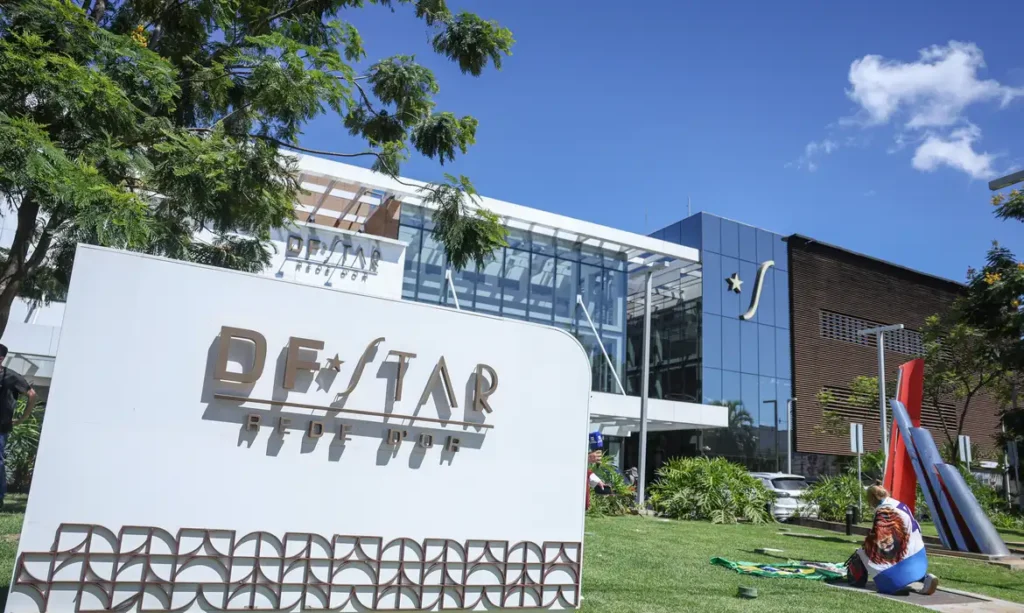 Bolsonaro recebe alta e retorna à PF após cirurgia dfstar brasilia