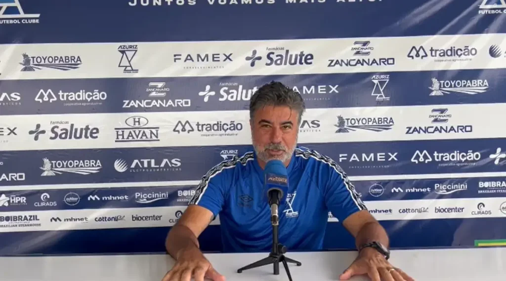 entrevista alexandre gallo técnico do azuriz