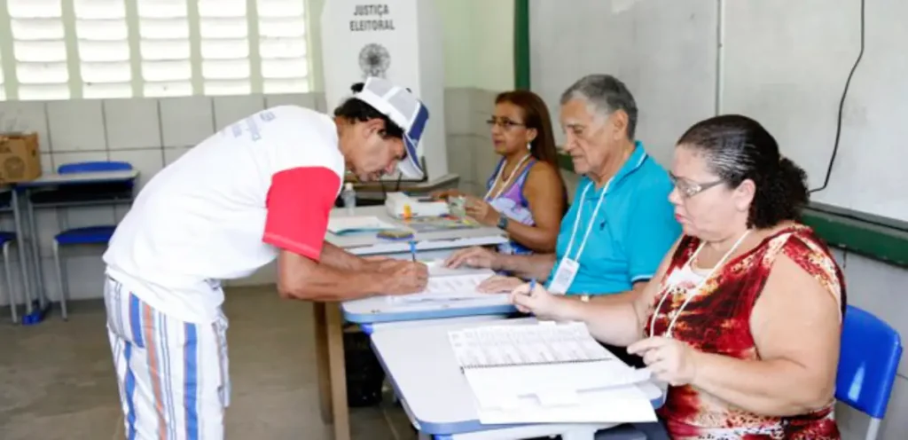 Conheça as funções do primeiro mesário nas eleições mesários 1