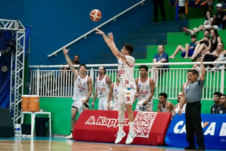 Pato Basquete vence Botafogo com ampla vantagem pato basquete x botafogo