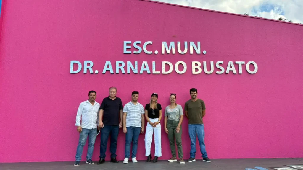 educação clevelândia