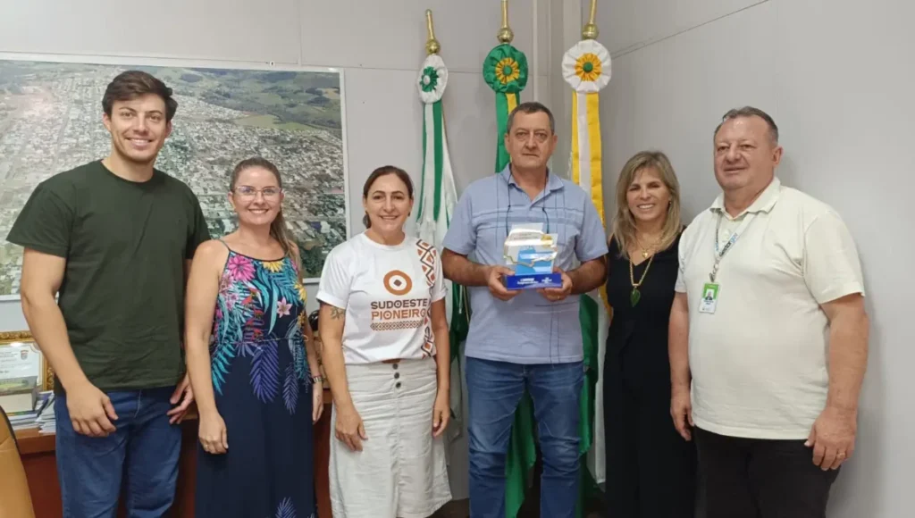 selo ouro sala do empreendedor marmeleiro