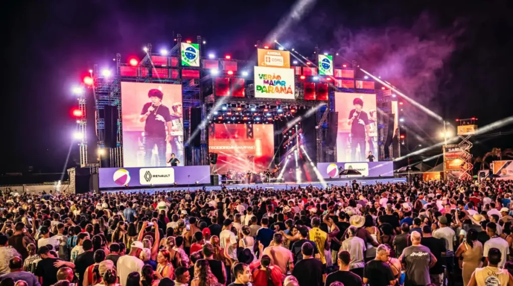 Sertanejo reúne 32 mil no Verão Maior em Pontal sertanejo pontal do paraná verão maior