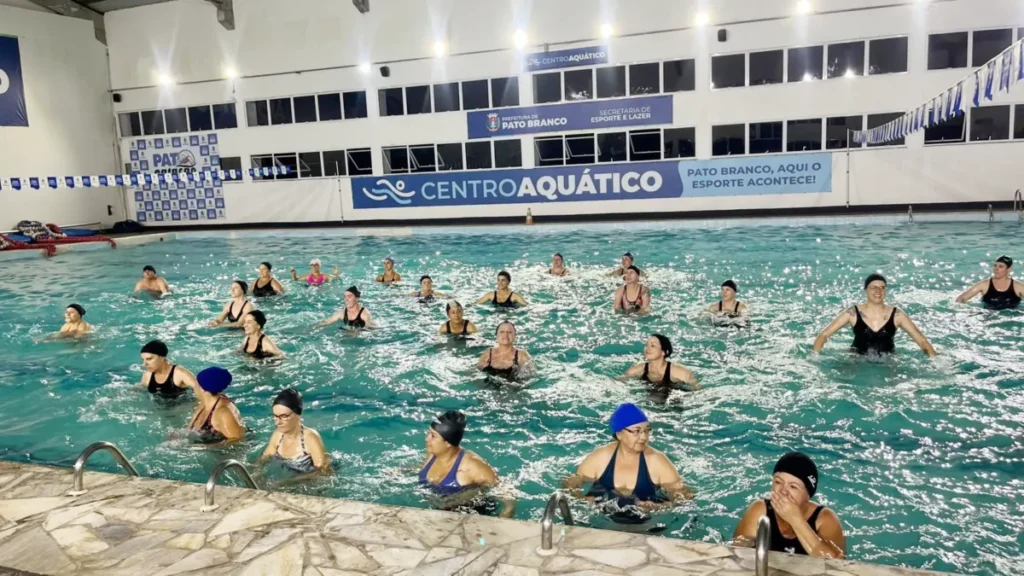 aula de hidroginástica pato branco