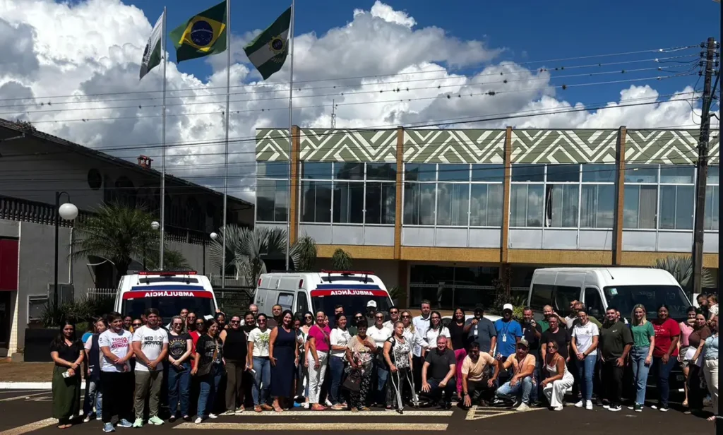 clevelândia ambulâncias van