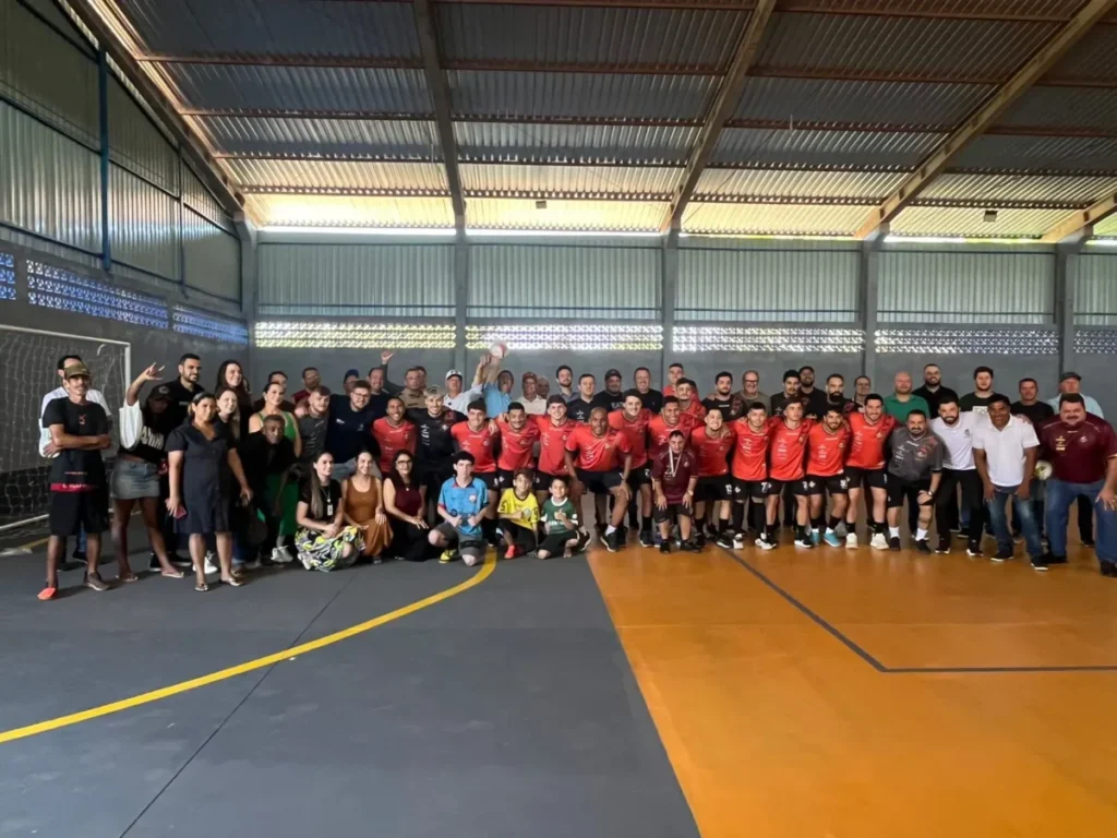 ginásio dois vizinhos