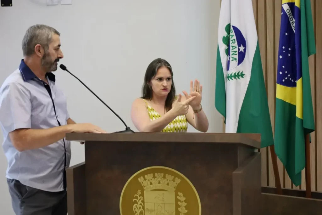 Interprete libras vereadores pato branco