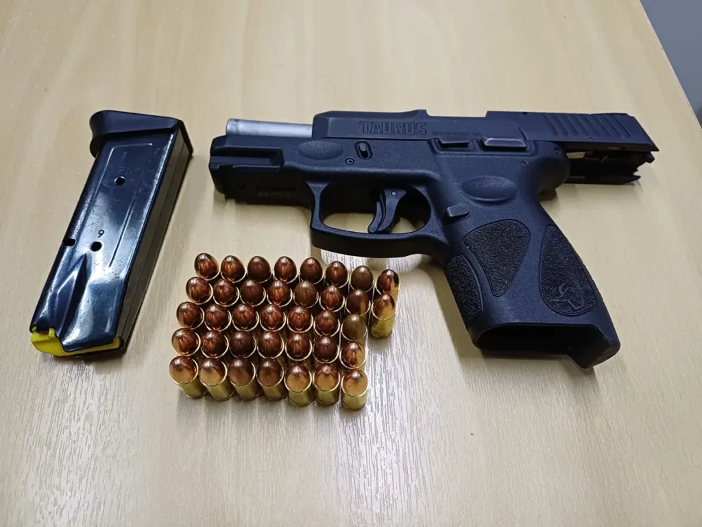 pistola apreensão
