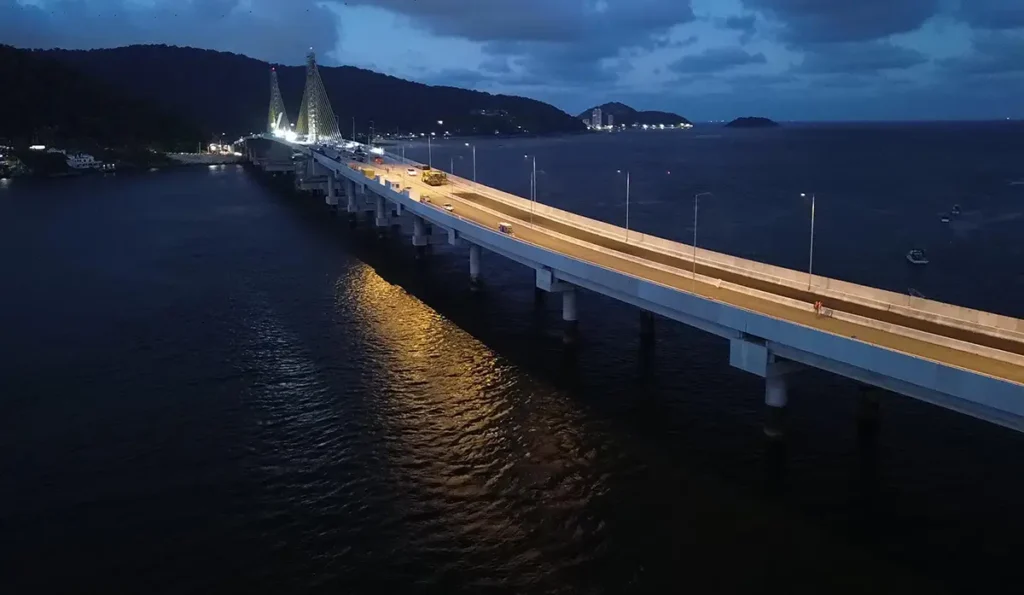 teste iluminação ponte de guaratuba