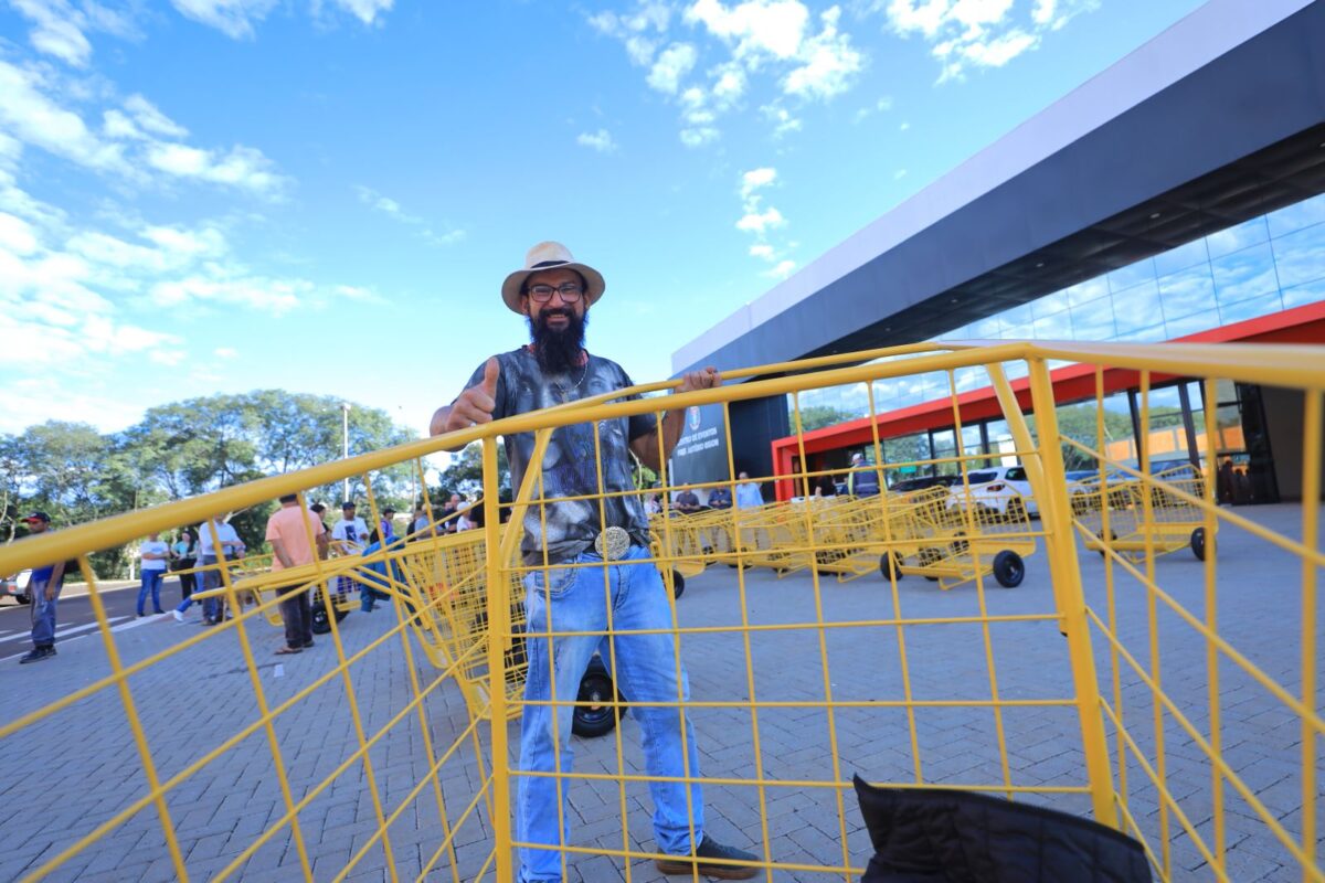 carrinhos de coleta de reciclável