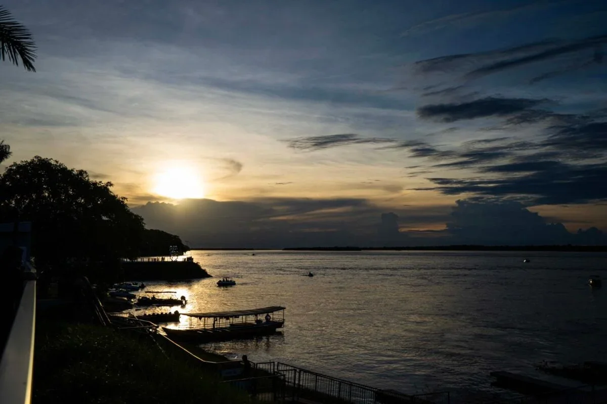 Sábado tem sol e calor na maior parte do Paraná