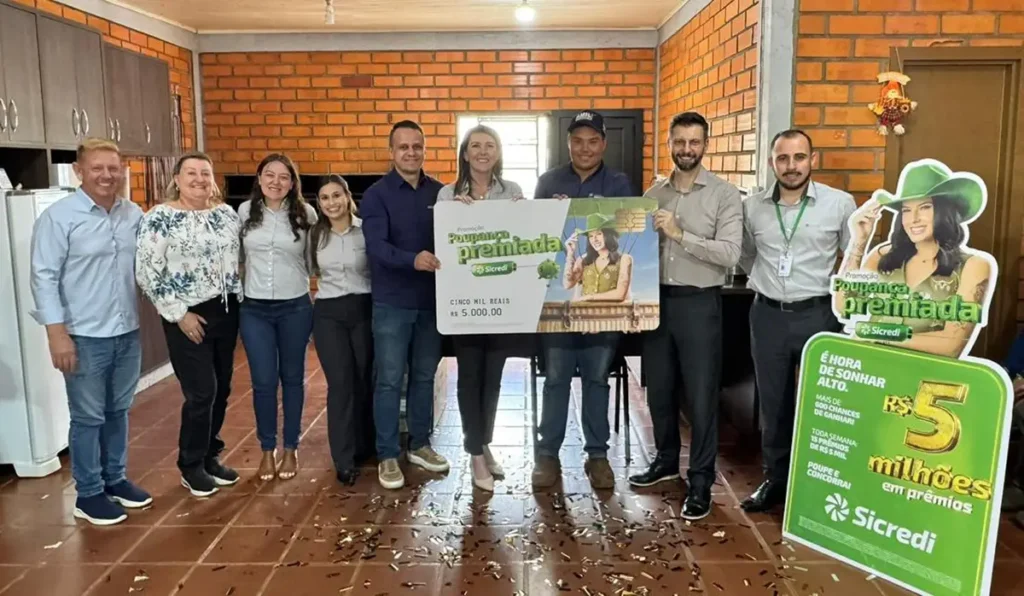 poupança premiada sicredi