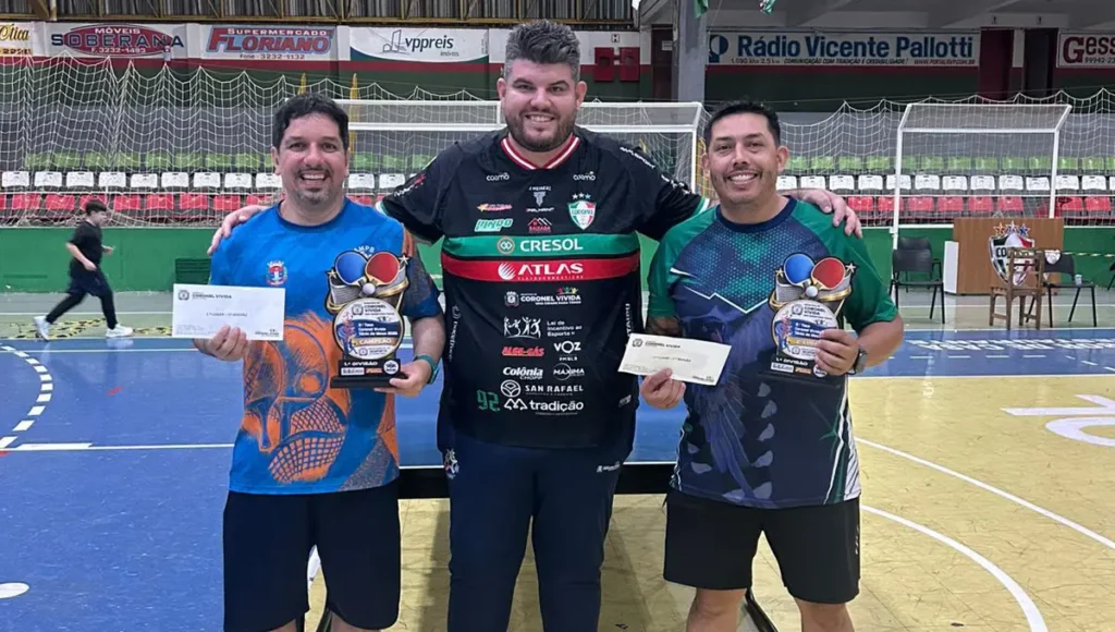 tênis de mesa coronel