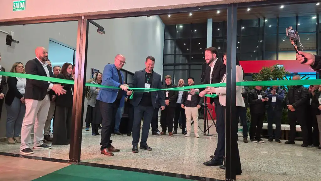 casa e construção abertura