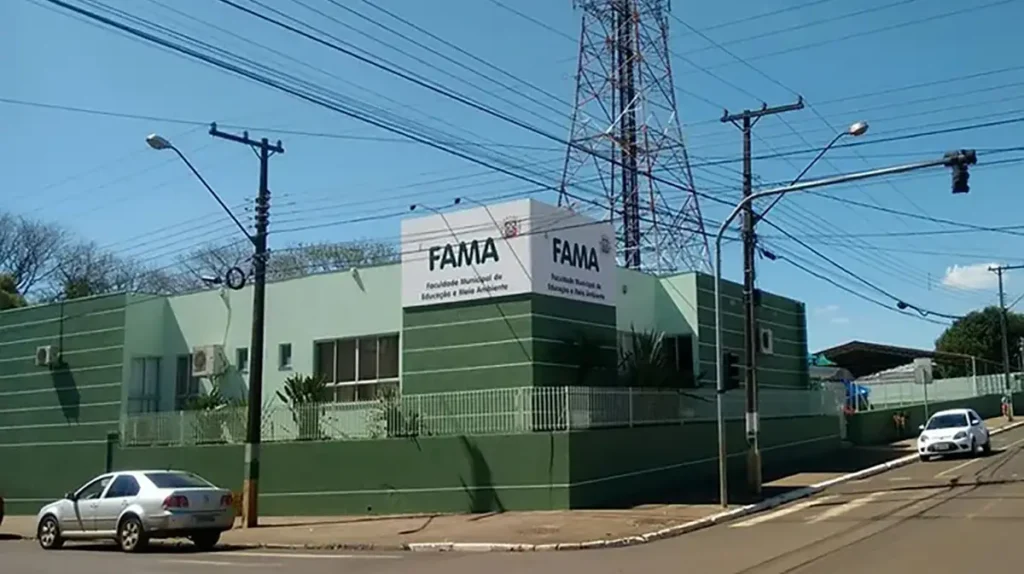 fama clevelândia