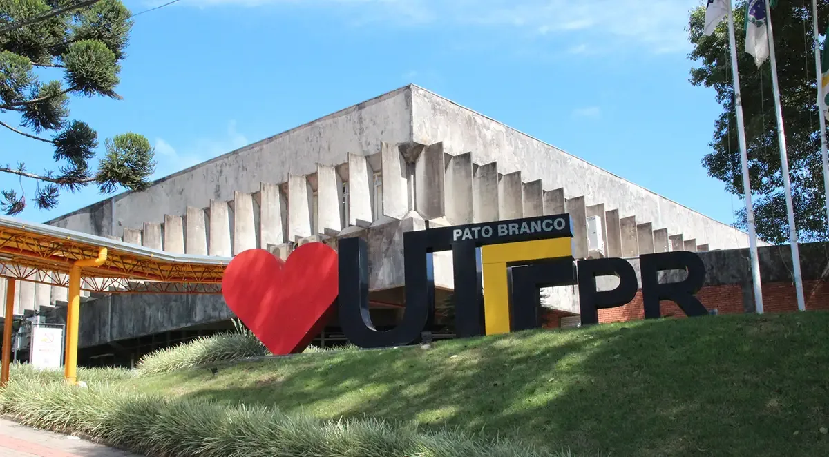 Pato Branco tem 13 cursos gratuitos no Vestibular 2027 da UTFPR