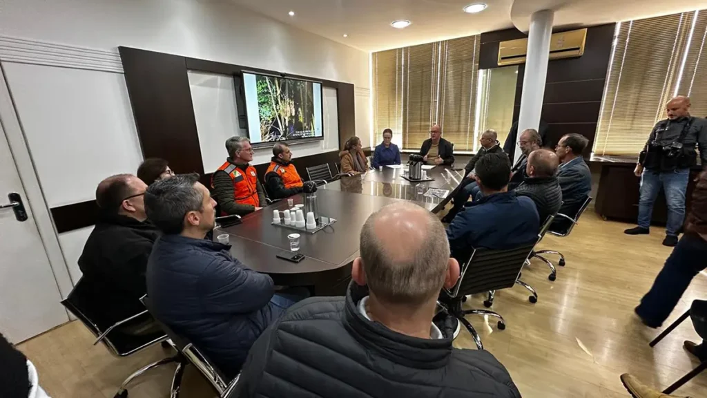 reunião prevenção enchentes