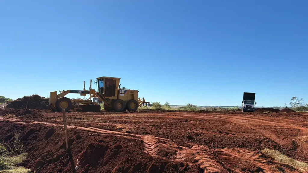 terraplenagem Clevelândia