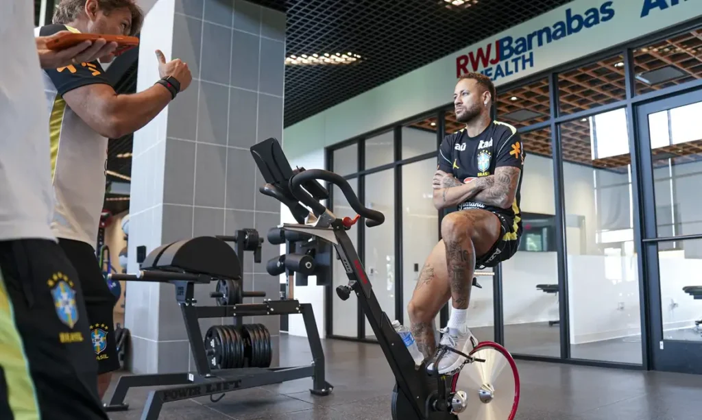 neymar-faz-fisioterapia-em-nova-jersey