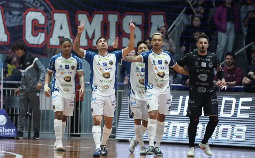 pato futsal x praia clube