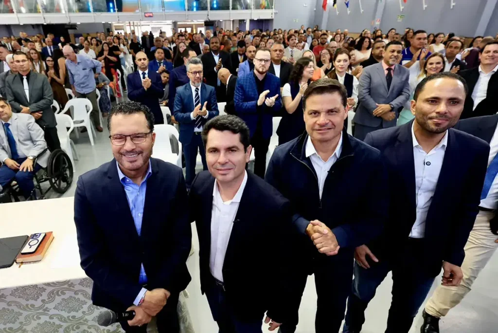 Alexandre Curi Sandro Alex Londrina