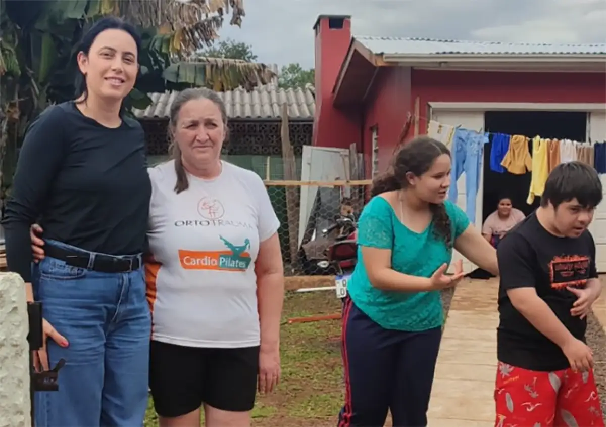Famílias atendidas pela APAE recebem acompanhamento socioassistencial