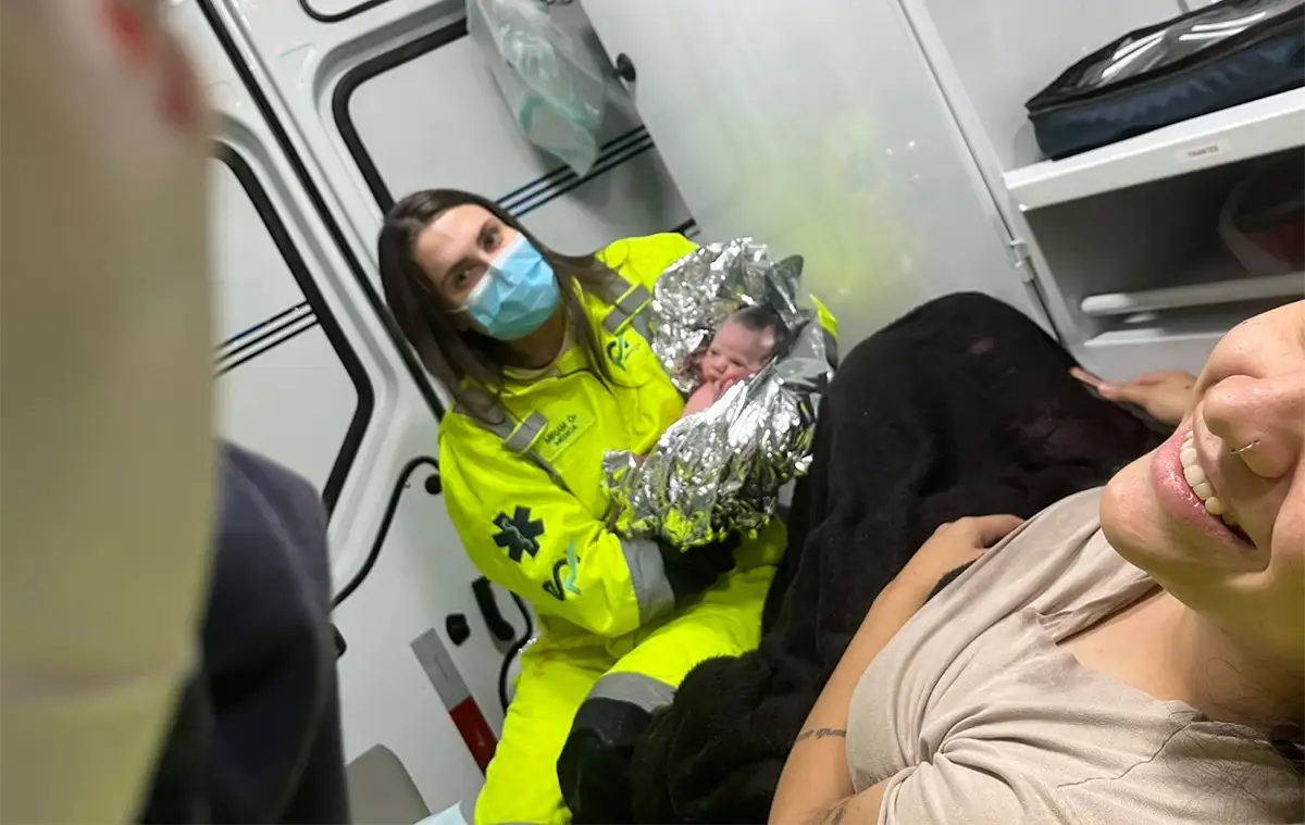 Bebê nasce em ambulância da EPR Iguaçu em Cascavel
