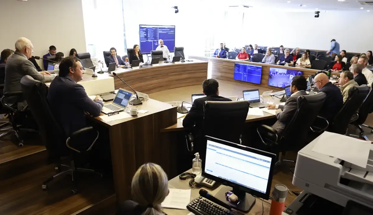 CCJ da Alep aprova multa para uso de cigarro eletrônico em locais fechados