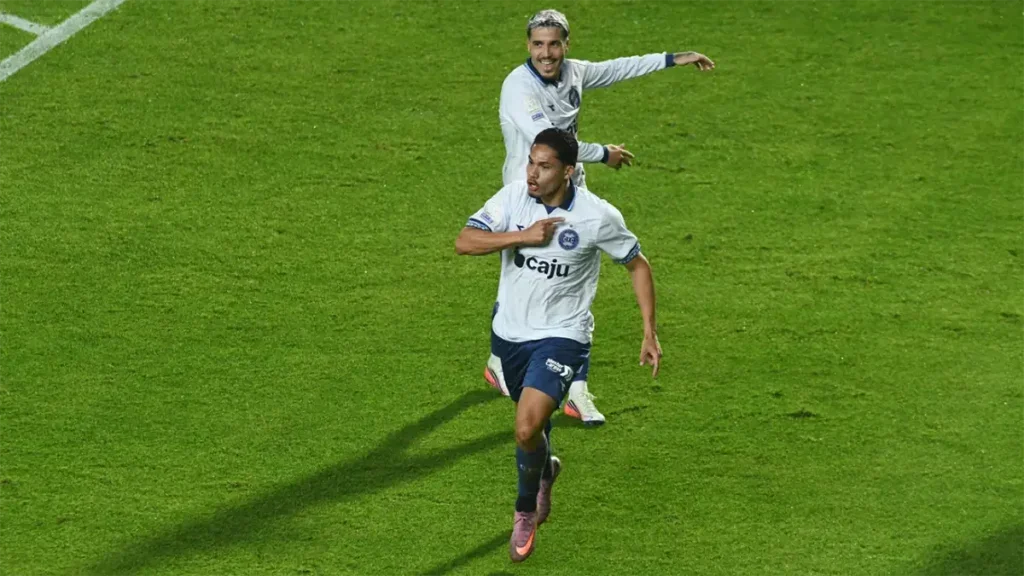 coritiba-vence-o-corinthians-no-couto-pereira