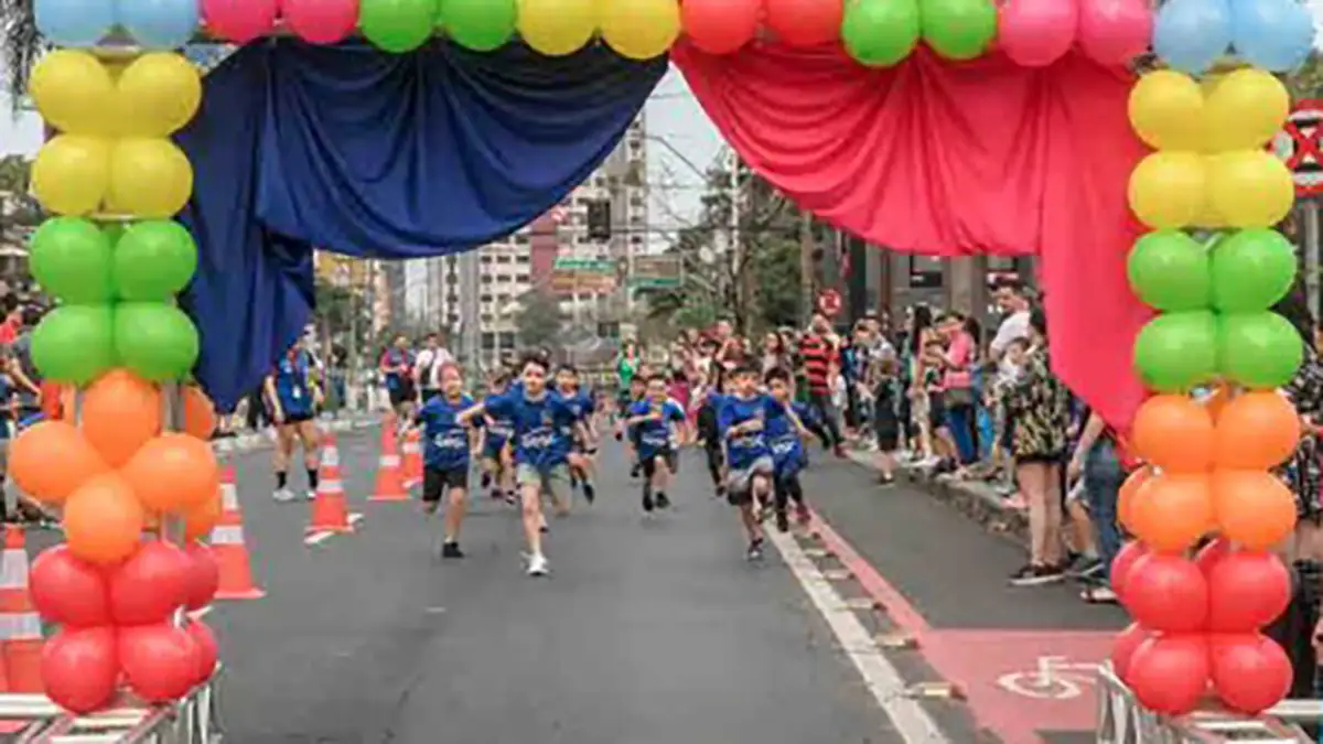 Maratona Internacional e mais na Coluna Pelo Paraná