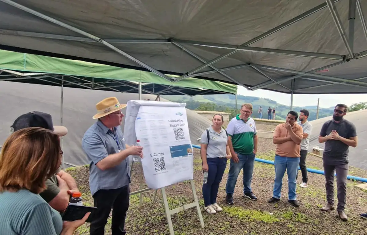 Dia de Campo em Salgado Filho aborda biodigestão na suinocultura