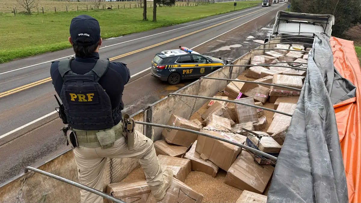 PRF apreende 3,5 toneladas de maconha em Guarapuava