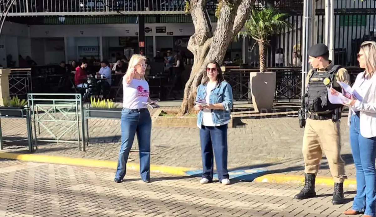 Palmas realiza mobilização contra a violência à mulher
