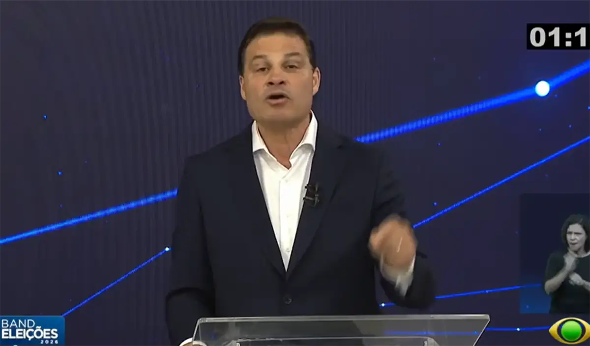 Sandro Alex defende continuidade das rodovias de concreto