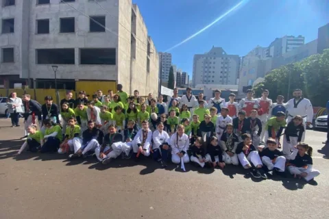 academia silva taekwondo desfile 7 de setembro