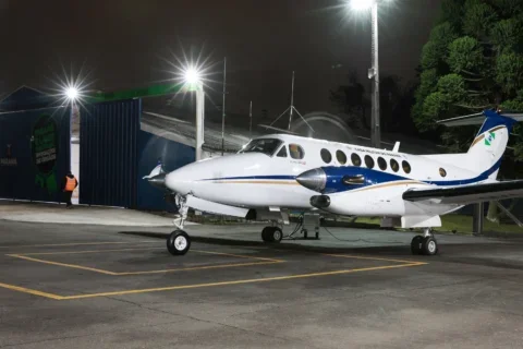 avião gov pr