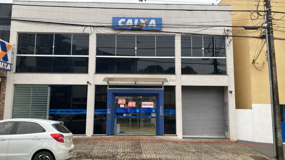 caixa greve