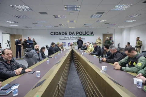 comitê crise
