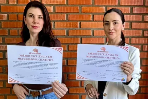 Coronel Vivida recebe prêmio por metodologia na alfabetização