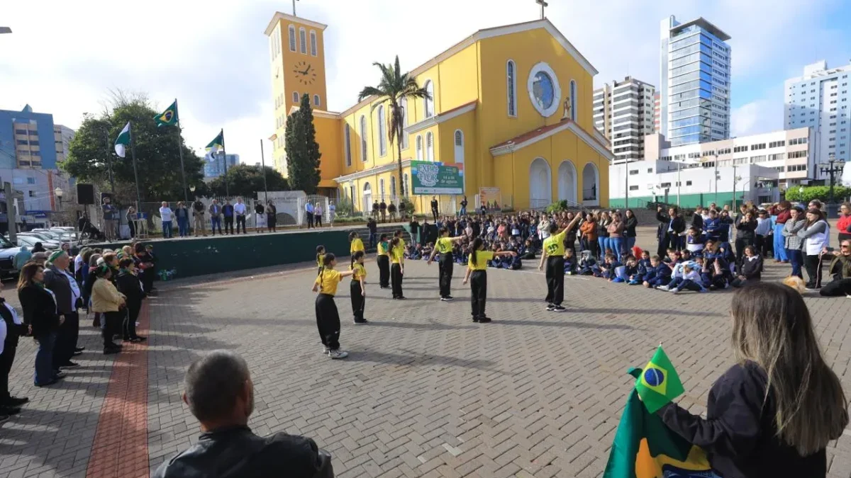 semana da pátria pato branco