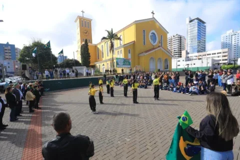 semana da pátria pato branco