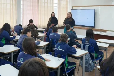 sicredi soma cooperativa escolar clevelândia