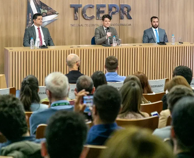 TCE-PR apresenta nova metodologia para fiscalizar asfalto