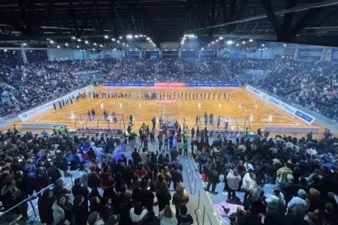Arena-Claudio-Petrycoski